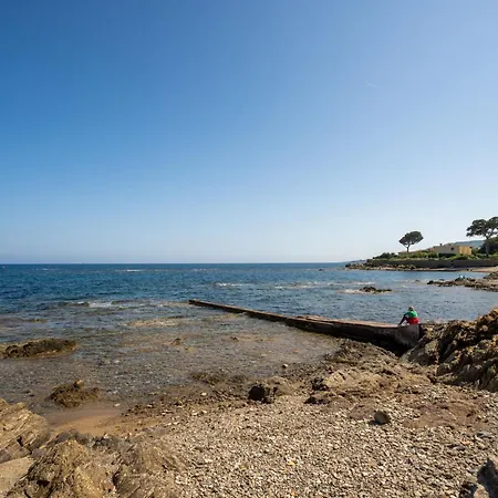 Les Eucalyptus-12 By Interhome *