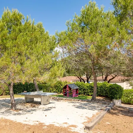 Apartman Les Eucalyptus-12 By Interhome Saint-Aygulf